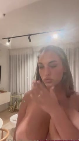 Alannasworldx Onlyfans Video Show Huge boobs