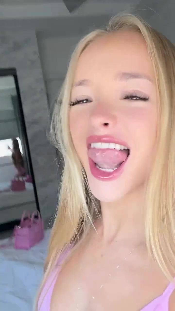 Julia Filippo Onlyfans Video POV Erotic