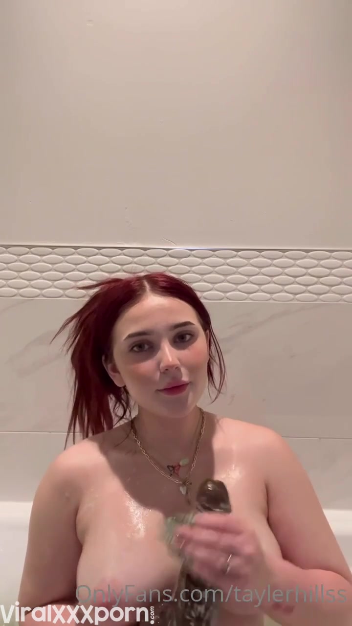 Tayler Hills Onlyfans Video Play Dildo Bathtub